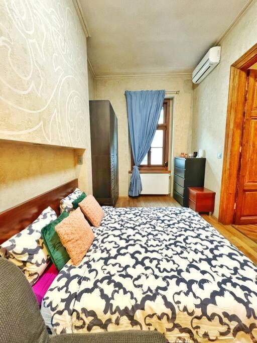 Ultra Central Apartment / 10 Ppl Budapest Exterior photo